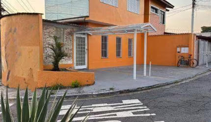 Sobrado 16 salas Parque Renato Maia 510 m²