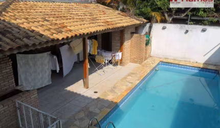 Sobrado com 4 dormitórios para alugar, 300 m² por R$ 8.635,00/mês - Vila Rosália - Guarulhos/SP