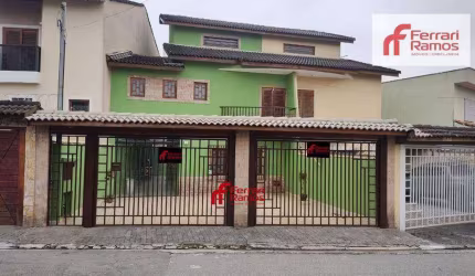Sobrado com 3 dormitórios à venda, 145 m² por R$ 765.000,00 - Picanço - Guarulhos/SP