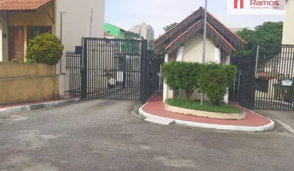 Sobrado com 5 dormitórios à venda, 126 m² por R$ 650.000,00 - Vila Rosália - Guarulhos/SP