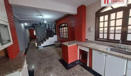 Sobrado com 3 dormitórios à venda, 311 m² por R$ 750.000,00 - Vila Fátima - Guarulhos/SP