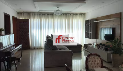 Casa com 3 dormitórios à venda, 250 m² por R$ 1.700.000,00 - Vila Milton - Guarulhos/SP