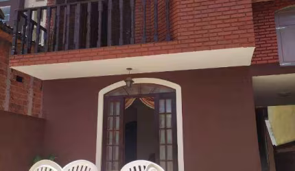Sobrado com 3 dormitórios à venda, 203 m² por R$ 910.000,00 - Jardim Dourado - Guarulhos/SP