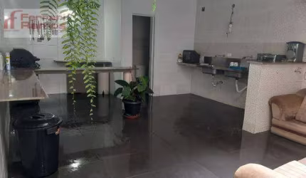 Sobrado com 3 dormitórios à venda, 177 m² por R$ 550.000,00 - Lavras - Guarulhos/SP