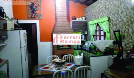Sobrado com 3 dormitórios à venda, 214 m² por R$ 560.000,00 - Jardim Bom Clima - Guarulhos/SP