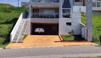 Sobrado com 3 dormitórios à venda, 305 m² por R$ 2.490.000,00 - Perová - Arujá/SP