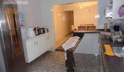 Sobrado com 3 dormitórios à venda, 67 m² por R$ 450.000,00 - Itaim Paulista - São Paulo/SP