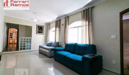 Sobrado com 5 dormitórios à venda, 182 m² por R$ 745.000,00 - Vila Carrão - São Paulo/SP