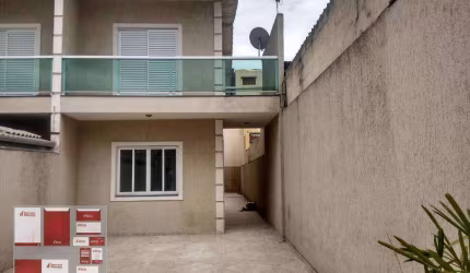 Sobrado com 3 dormitórios à venda, 132 m² por R$ 750.000,00 - Jardim Santa Mena - Guarulhos/SP