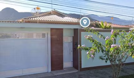 Apartamentovenda possui 200m2, com 3 quartos, Edicula e piscina