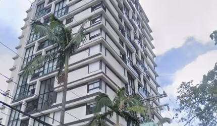 Cobertura aluguel e venda tem 215m2, com 3 suítes. LOCAÇÃO e VENDA - PORTEIRA FECHADA!!