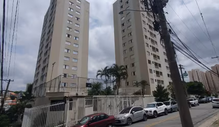 Apartamento locação no Jardim Zaira