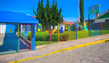 Casa com 4 quartos à venda no Desvio Rizzo, Caxias do Sul  por R$ 1.300.000