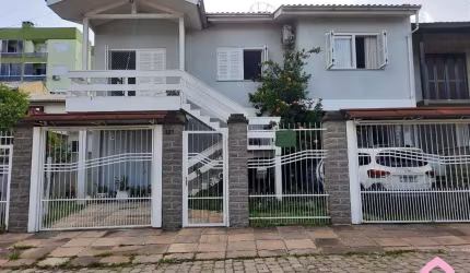 Casa com 3 quartos à venda no Charqueadas, Caxias do Sul , 220 m2 por R$ 550.000