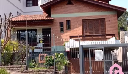Casa em condomínio fechado com 6 quartos à venda na Bela Vista, Caxias do Sul , 391 m2 por R$ 1.290.000