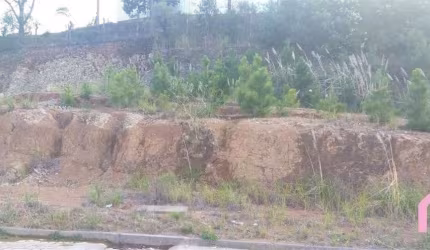Terreno à venda no São Ciro, Caxias do Sul , 378 m2 por R$ 190.000