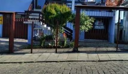 Casa com 4 quartos à venda em Serrano, Caxias do Sul , 520 m2 por R$ 550.000