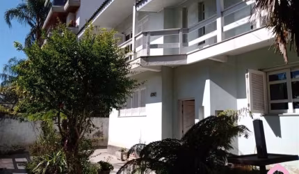 Casa com 3 quartos à venda no Madureira, Caxias do Sul , 306 m2 por R$ 2.000.000