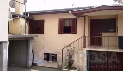 Casa em condomínio fechado com 8 quartos à venda na Colina do Sol, Caxias do Sul , 341 m2 por R$ 478.000