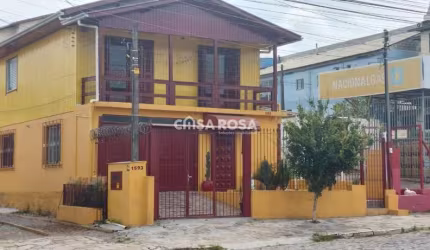Casa com 4 quartos à venda na Nossa Senhora de Fátima, Caxias do Sul , 103 m2 por R$ 550.000