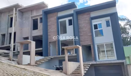 Casa com 3 quartos à venda no Santa Lúcia do Piaí, Caxias do Sul , 168 m2 por R$ 750.000