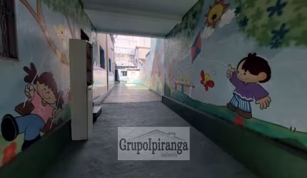 Sobrado Comercial com  3 dormitórios, até 5 vagas e 5 salas no total