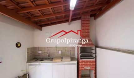 Casa de vila, 2 dormitórios com 1 suíte, Churrasqueira e 1 vaga de garagem
