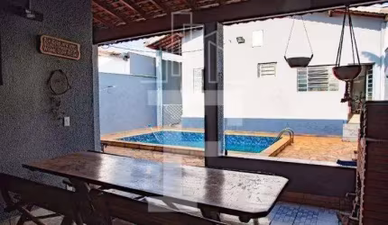 Casa com 3 quartos à venda no Jardim Aurélia, Campinas , 220 m2 por R$ 790.000