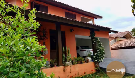 Casa 3 Dormitórios à Venda - Córrego Grande, Florianópolis