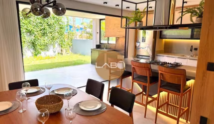CASA A VENDA 3 SUIÍTES PRÓXIMO A PRAIA