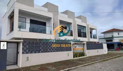 Sobrado geminado e novo em Mongaguá, bairro Vera Cruz, 2 dormitórios sendo 2 suítes, excelente padrão e localização...