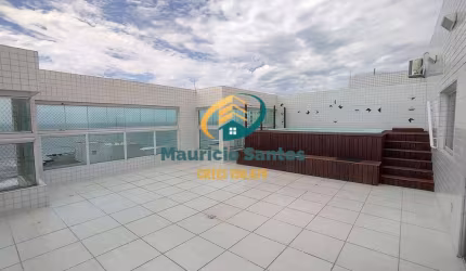 Apartamento Cobertura Linear em Mongaguá, bairro Centro, 3 dormitórios, mas planta para 4 dormitórios sendo 2 suítes, piscina com vista para o mar.