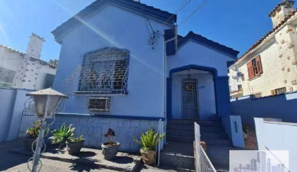 Casa com 3 dormitórios para alugar, 200 m² por R$ 4.750/mês - Nonoai - Porto Alegre/RS