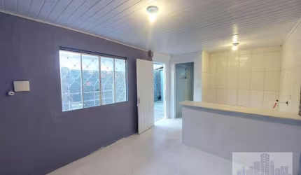 Casa com 1 dormitório para alugar, 60 m² por R$ 895,70/mês - Cristal - Porto Alegre/RS