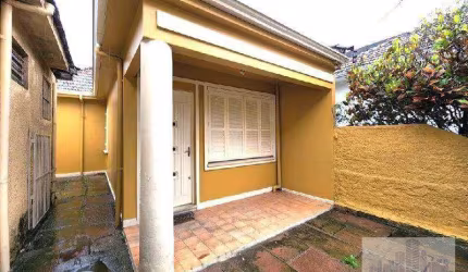 Casa com 3 dormitórios para alugar, 130 m² por R$ 3.483,00/mês - Medianeira - Porto Alegre/RS