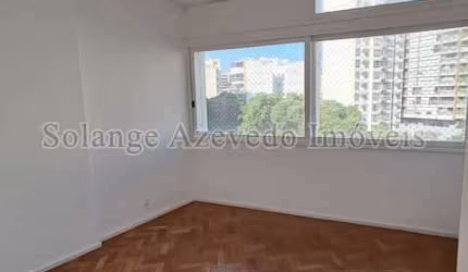 Apartamento com 3 quartos para alugar na Avenida Heitor Beltrão, Tijuca, Rio de Janeiro, 136 m2 por R$ 3.800