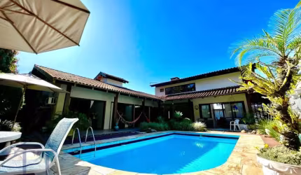 Casa averbada no Saguaçu