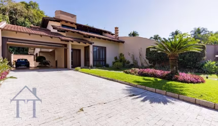 Casa em condomínio no América