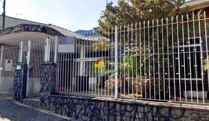 Casa à venda por R$ 850.000 - Vila dos Remédios - Osasco/SP