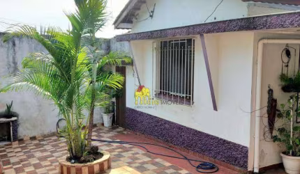 Casa Térrea com muro alto em 300m² de terreno na Vila Zat - Pirituba, SP