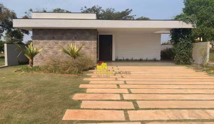 Casa com 3 dormitórios à venda, 170 m² por R$ 700.000 - Centro - Pardinho/SP