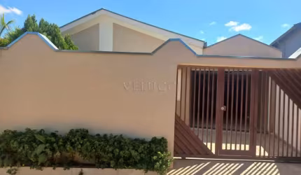 Casa para venda ou locação com 3 quartos em Sumaré