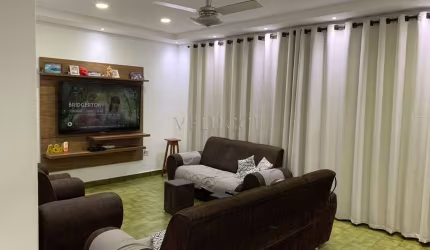 Casa à venda com 3 quartos em Sumaré