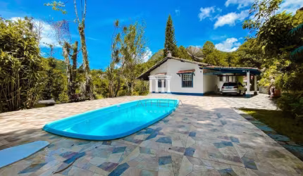 Casa à venda, 280 m² por R$ 950.000,00 - Parque do Ingá - Teresópolis/RJ
