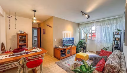 Apartamento com 2 dormitórios à venda, 63 m² por R$ 465.000,00 - Agriões - Teresópolis/RJ