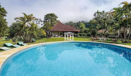 Casa com 5 dormitórios à venda, 600 m² por R$ 4.800.000,00 - Comary - Teresópolis/RJ
