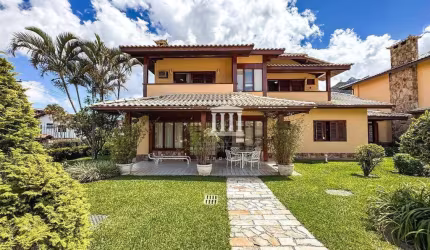 Casa com 4 dormitórios à venda, 186 m² por R$ 1.390.000,00 - Alto - Teresópolis/RJ