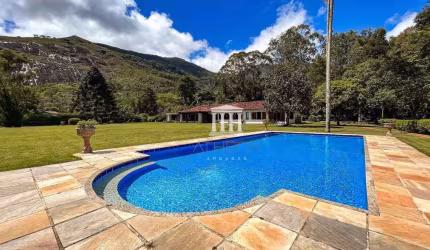 Casa com 6 dormitórios à venda por R$ 3.900.000,00 - Quebra Frascos - Teresópolis/RJ