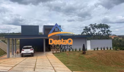 CASA CONDOMINIO MONTE VILLE