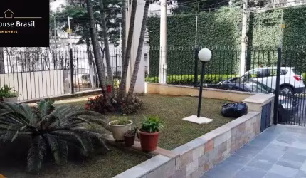 Apartamento em Santana com 2 dormitórios e duas vagas.
